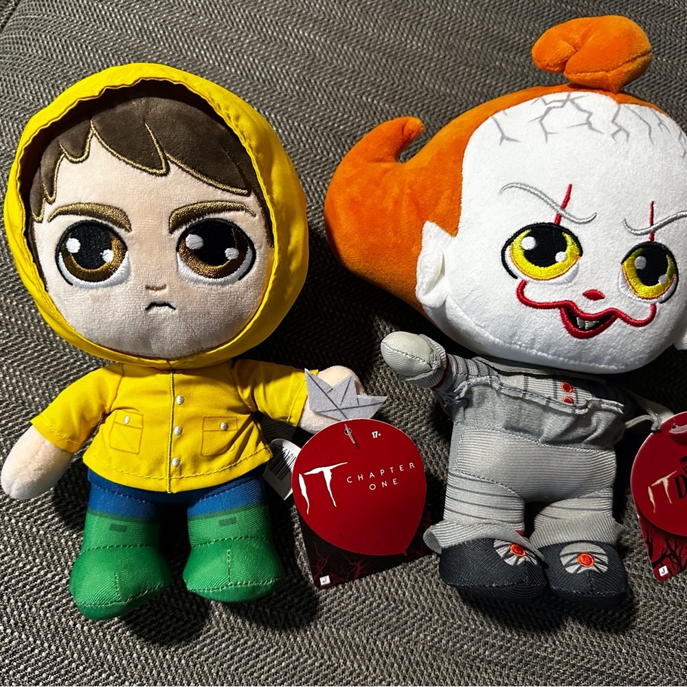 IT Welcome to Derry 8" PENNYWISE/GEORGIE Plush Dolls Horror, Halloween NWT
